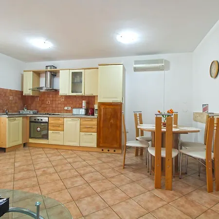Appartement Richard 2319 Pjescana Uvala