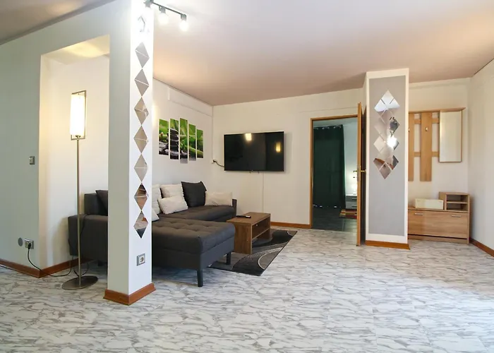 Richard 2319 Apartament