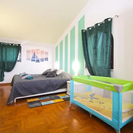 Apartment Richard 2319 Pjescana Uvala