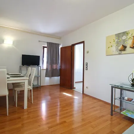 Apartment Richard 2319